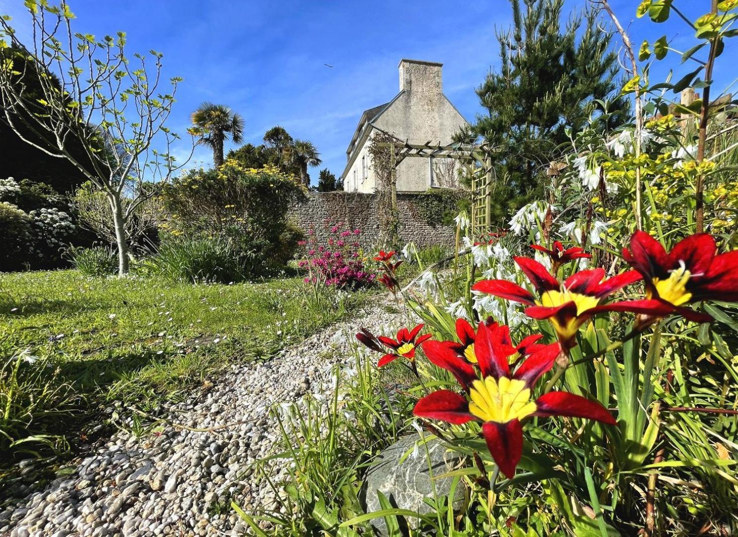 Maison Kerity With Jacuzzi - Terrace Paimpol Bagian luar foto